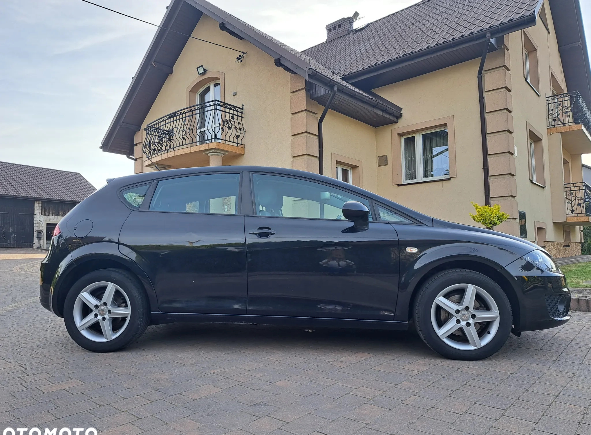 Seat Leon cena 18900 przebieg: 180000, rok produkcji 2009 z Wolbrom małe 211